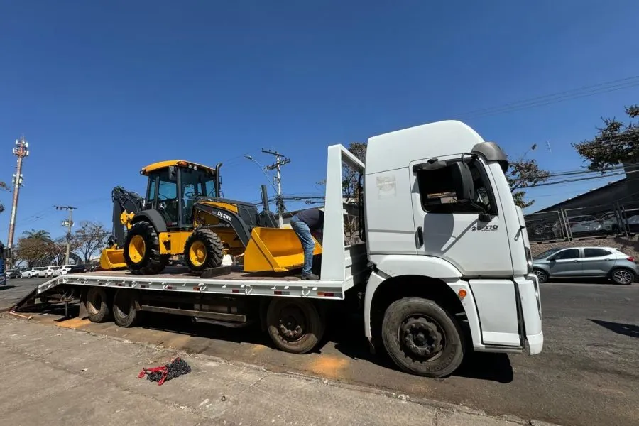 Caminhão Espargidor 8.000L